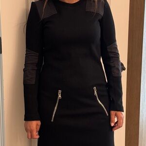 Marc By Marc Jacobs Black Pencil Skirt with Zipper Accents